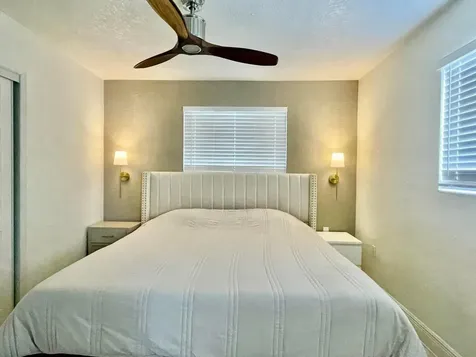 7661 Farragut Street Hollywood FL 33024