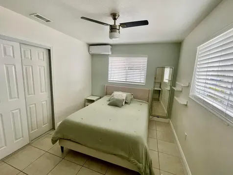 7661 Farragut Street Hollywood FL 33024