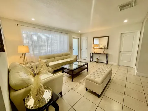 7661 Farragut Street Hollywood FL 33024