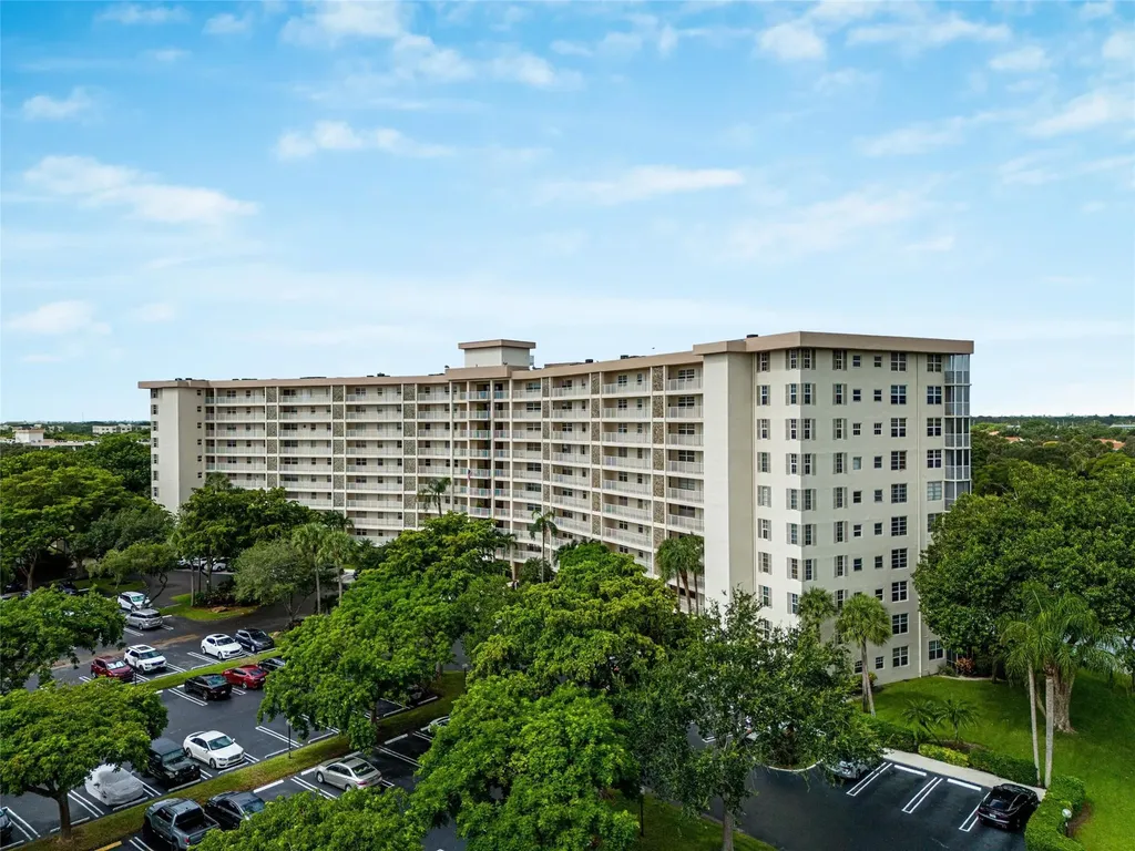 3507 Oaks Way Pompano Beach FL 33069