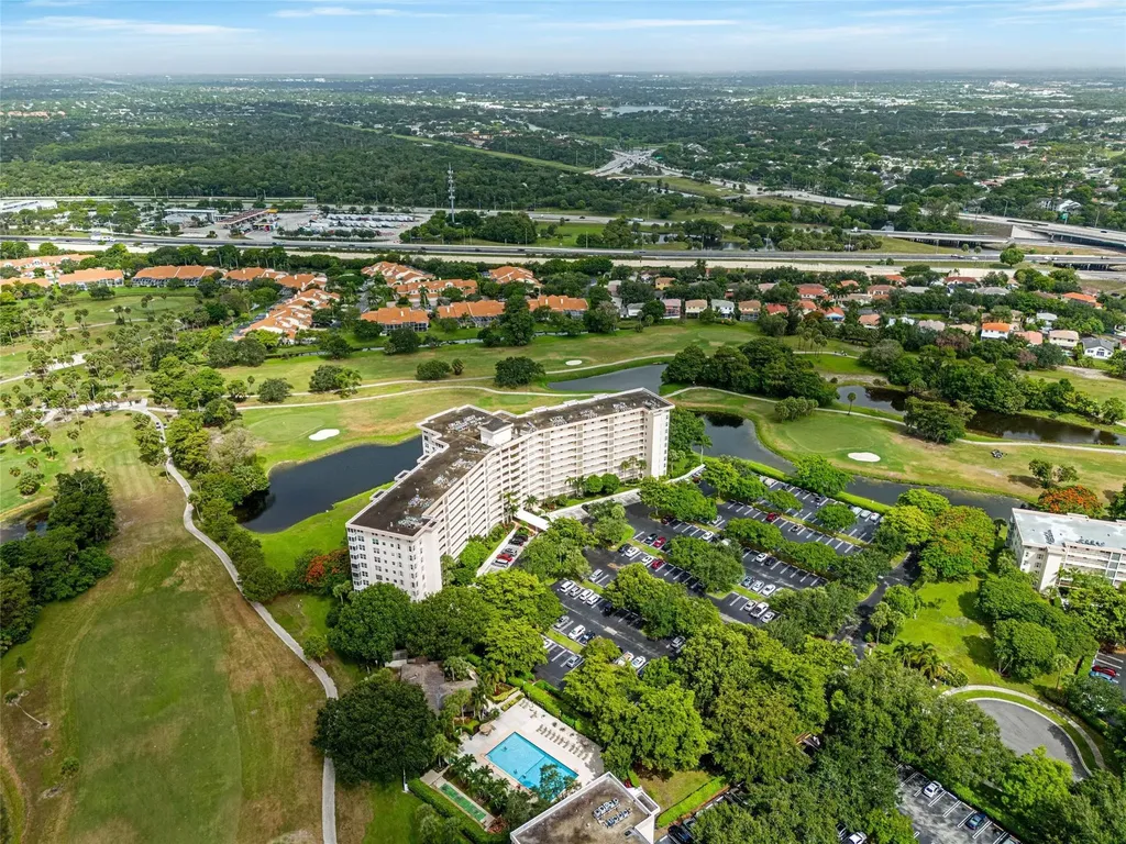 3507 Oaks Way Pompano Beach FL 33069
