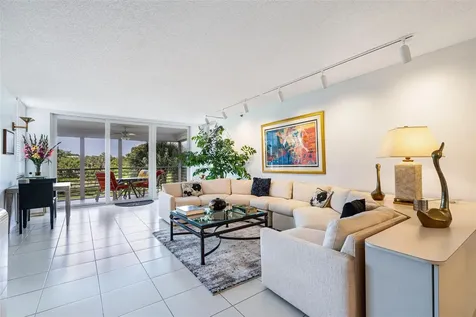 3507 Oaks Way Pompano Beach FL 33069