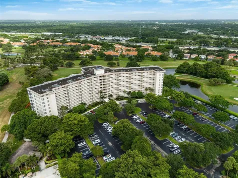 3507 Oaks Way Pompano Beach FL 33069