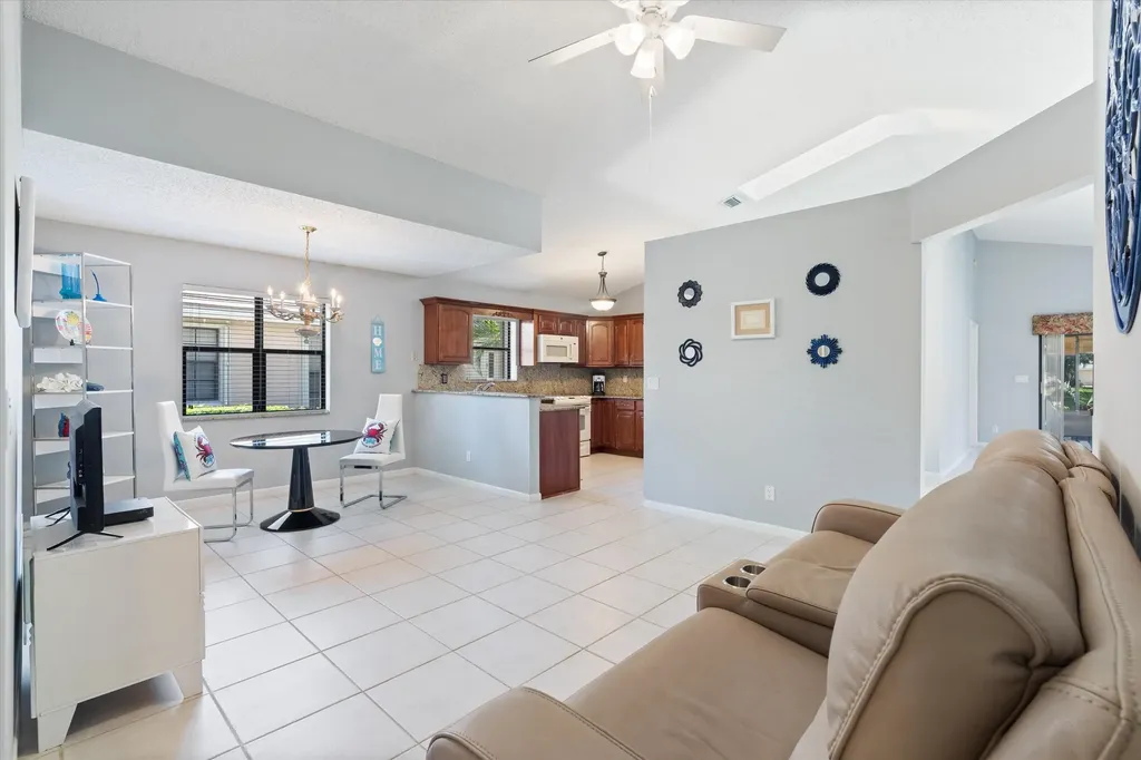 4781 Brighton Lakes Boulevard Boynton Beach FL 33436