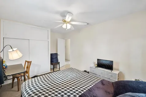111 NE 57th Street Oakland Park FL 33334