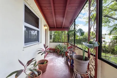 111 NE 57th Street Oakland Park FL 33334
