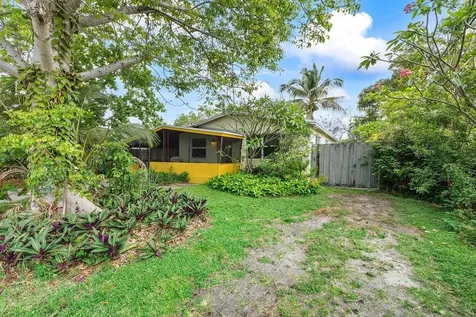 111 NE 57th Street Oakland Park FL 33334