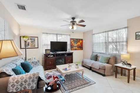 111 NE 57th Street Oakland Park FL 33334