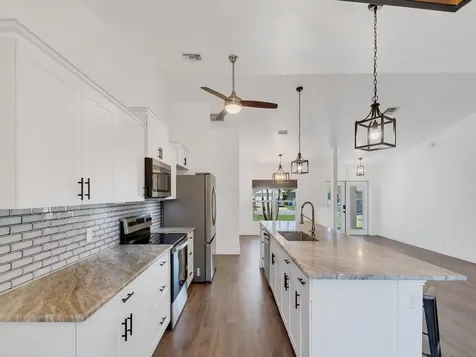 1330 38th Avenue Vero Beach FL 32960