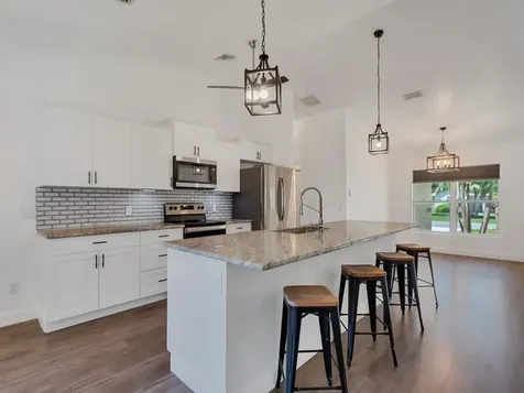 1330 38th Avenue Vero Beach FL 32960