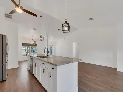 1330 38th Avenue Vero Beach FL 32960