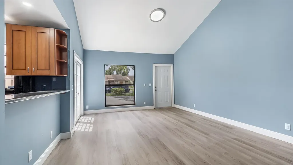 2026 SW 81st Way Davie FL 33324