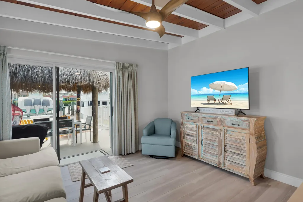 34 7th Street Key Colony Beach FL