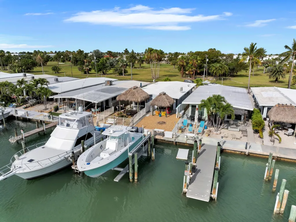 34 7th Street Key Colony Beach FL