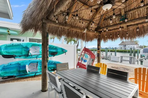 34 7th Street Key Colony Beach FL