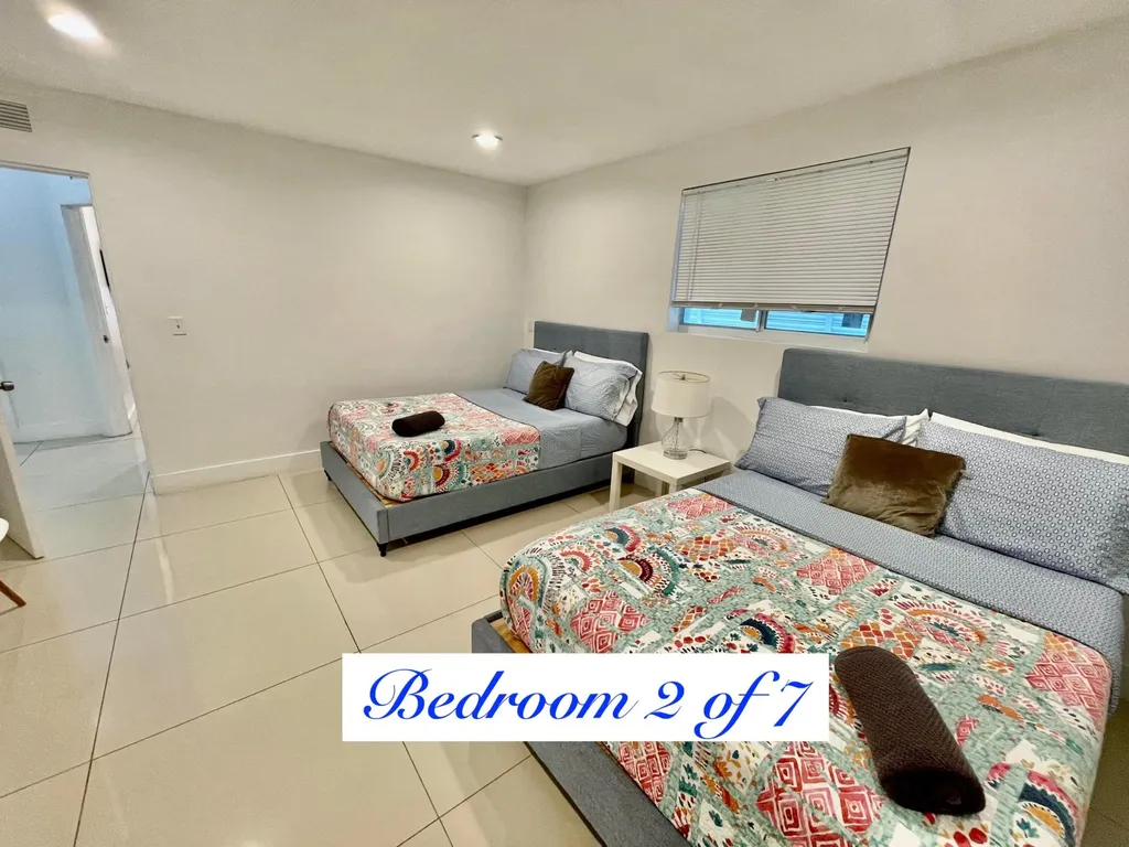 88 NE 154th Street North Miami Beach FL 33162