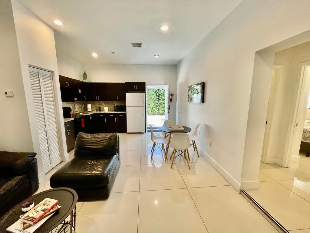 88 NE 154th Street North Miami Beach FL 33162