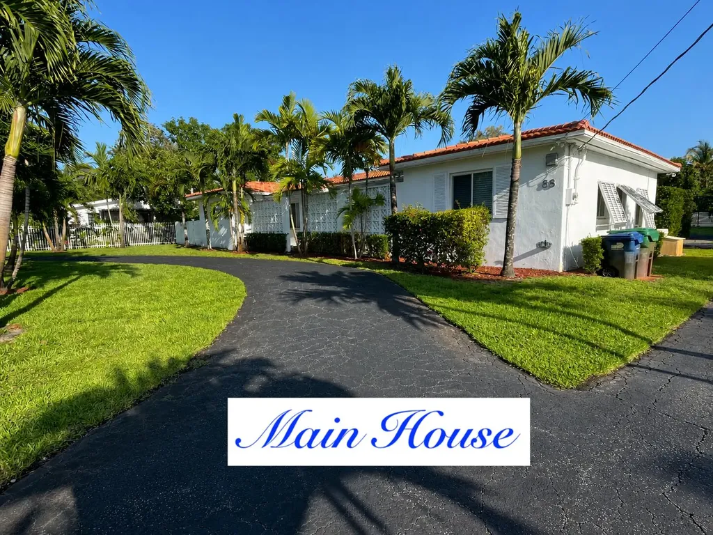 88 NE 154th Street North Miami Beach FL 33162