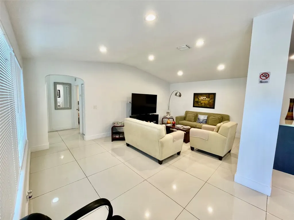 88 NE 154th Street North Miami Beach FL 33162