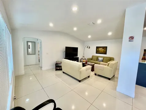 88 NE 154th Street North Miami Beach FL 33162