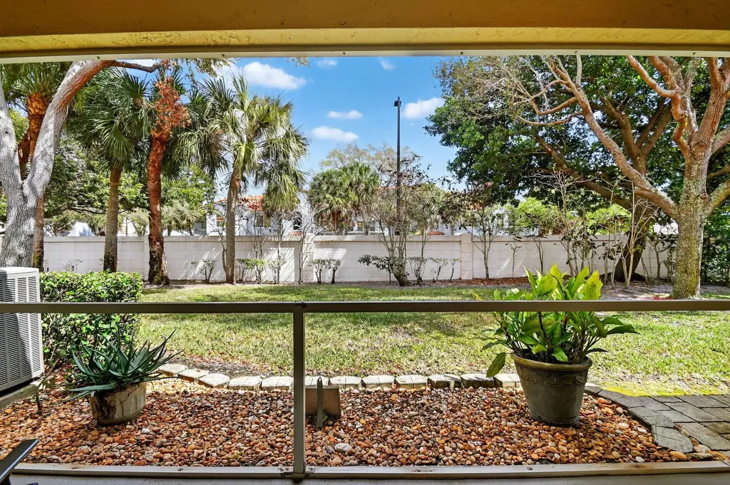 1009 Arezzo Circle Boynton Beach FL 33436