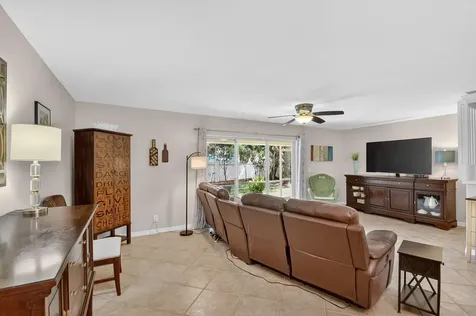 1009 Arezzo Circle Boynton Beach FL 33436