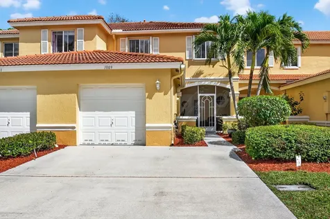 1009 Arezzo Circle Boynton Beach FL 33436