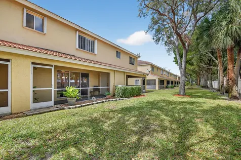 1009 Arezzo Circle Boynton Beach FL 33436