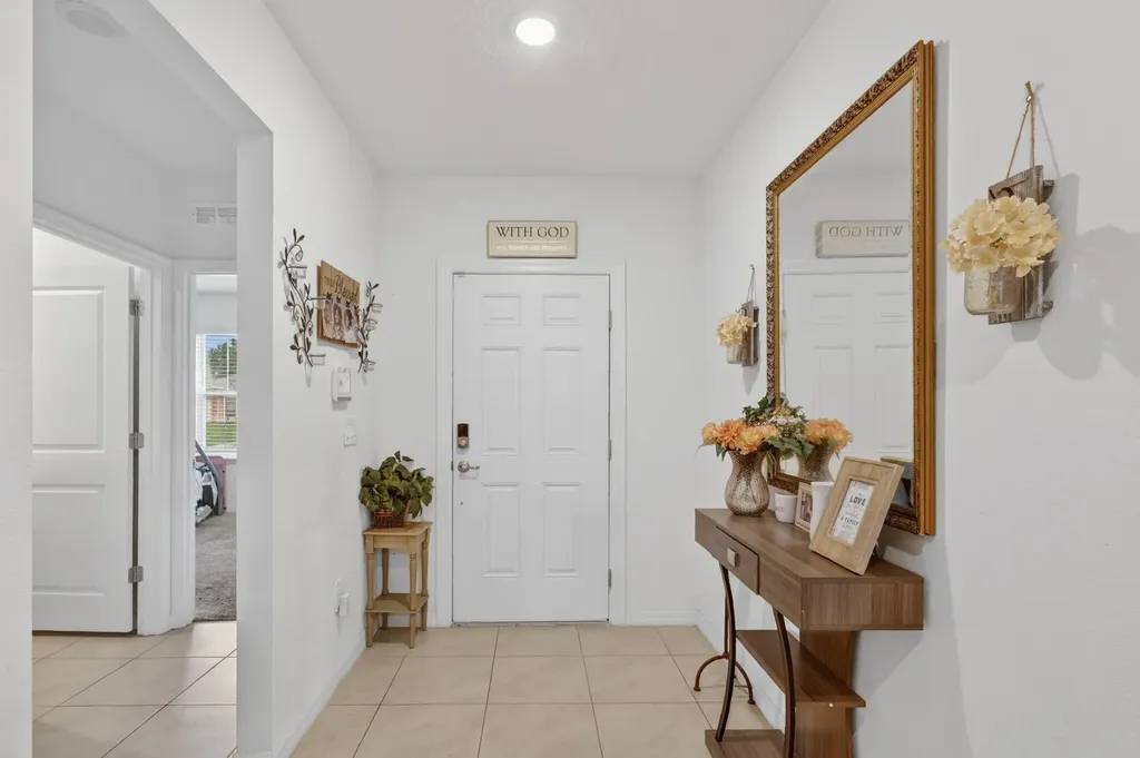 535 SW Butler Avenue Port St Lucie FL 34983