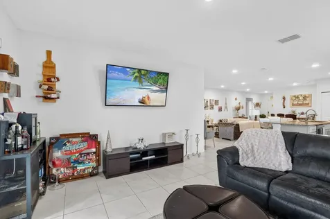 535 SW Butler Avenue Port St Lucie FL 34983