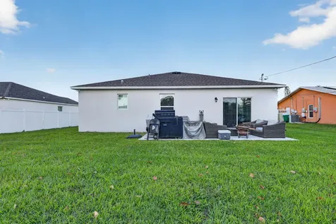 535 SW Butler Avenue Port St Lucie FL 34983