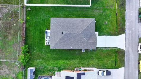 535 SW Butler Avenue Port St Lucie FL 34983