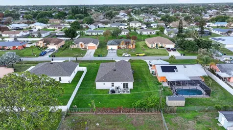 535 SW Butler Avenue Port St Lucie FL 34983