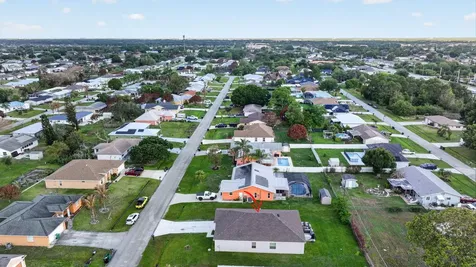 535 SW Butler Avenue Port St Lucie FL 34983