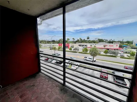 13500 NE 3rd Court North Miami FL 33161