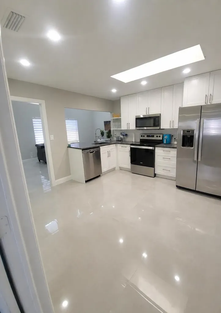 404 SE 6th Avenue Deerfield Beach FL 33441