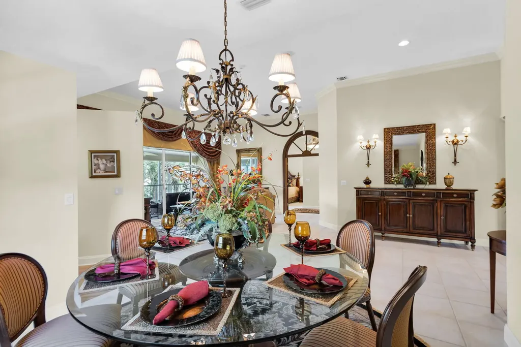 222 Legendary Circle Palm Beach Gardens FL 33418