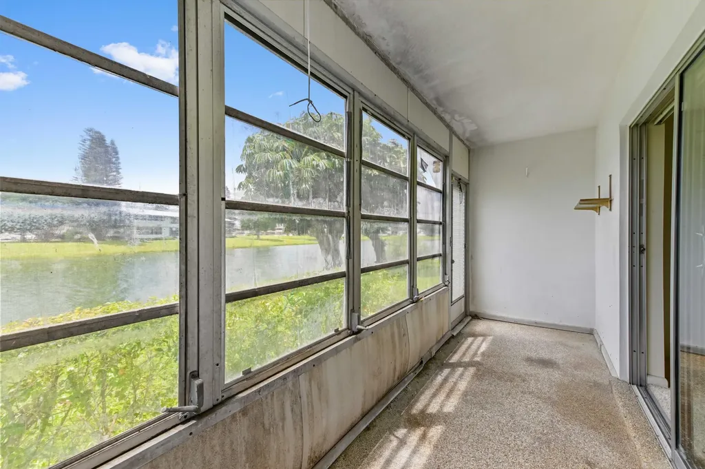 2 Chatham A West Palm Beach FL 33417