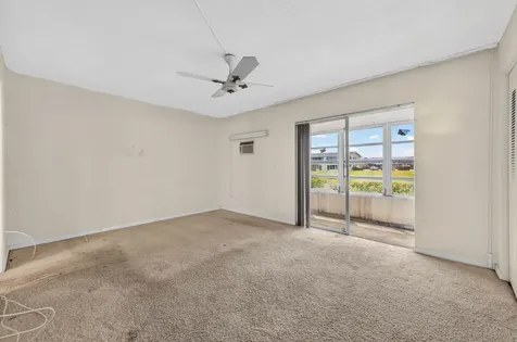 2 Chatham A West Palm Beach FL 33417