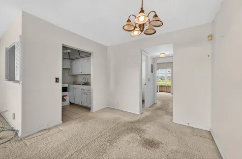 2 Chatham A West Palm Beach FL 33417