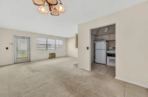 2 Chatham A West Palm Beach FL 33417