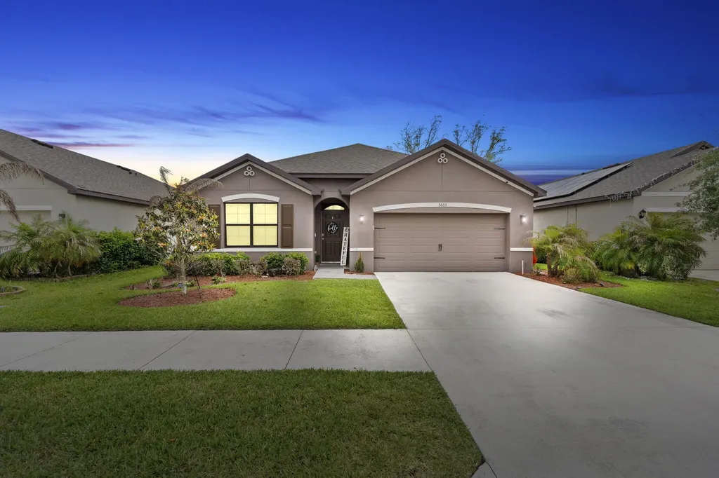 5605 Amusement Avenue Fort Pierce FL 34947