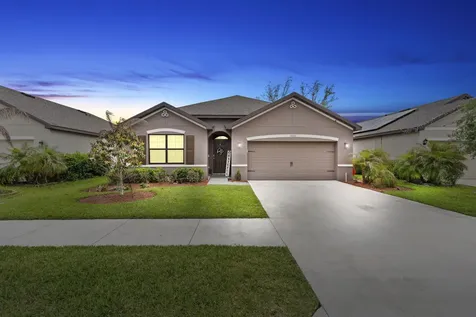 5605 Amusement Avenue Fort Pierce FL 34947