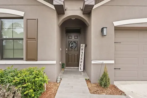 5605 Amusement Avenue Fort Pierce FL 34947