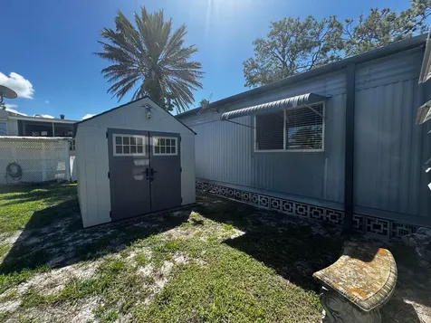 4242 3rd Court Lantana FL 33462