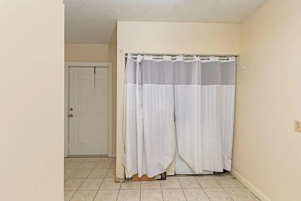 734 SE Arton Lane Port St Lucie FL 34983