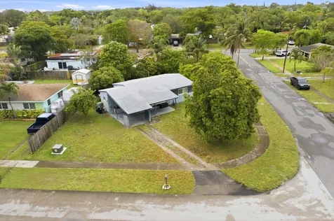 2421 SW 16th Street Fort Lauderdale FL 33312