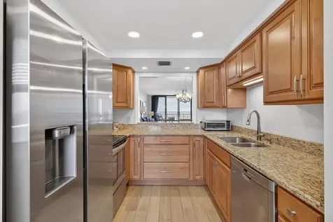 5061 N Highway A1a Hutchinson Island FL 34949