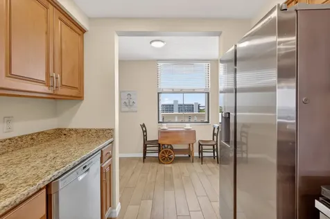 5061 N Highway A1a Hutchinson Island FL 34949