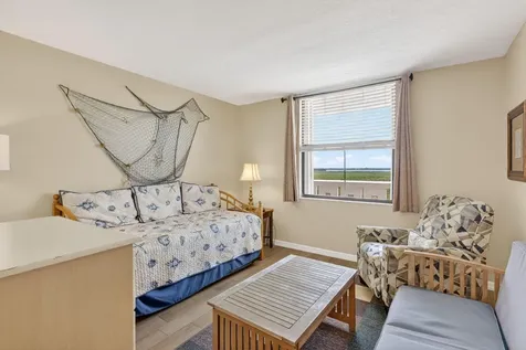 5061 N Highway A1a Hutchinson Island FL 34949